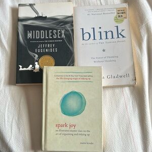 Bundle of Books: Middlesex, Blink & Spark Joy